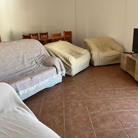 Casa Amplia Con Terraza En La Vinuela Villa Eksteriør bilde